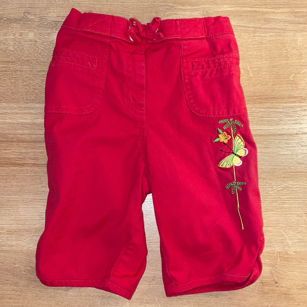 3T red capris pants with embroidered flowers and butterfly